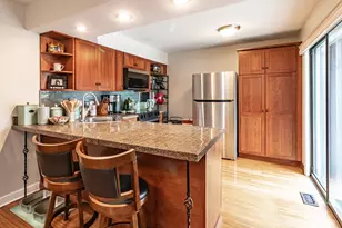 727 Colby Ct, Gurnee, IL 60031 - Photo 8