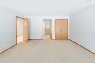 7716 Crystal Springs Rd, Crystal Lake, IL 60012 - Photo 34