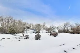 7716 Crystal Springs Rd, Crystal Lake, IL 60012 - Photo 4