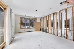 7716 Crystal Springs Rd, Crystal Lake, IL 60012 - Photo 40