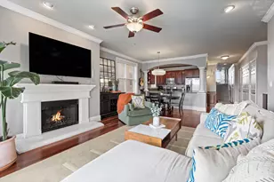 2820 N Sheffield Ave, Chicago, IL 60657 - Photo 6