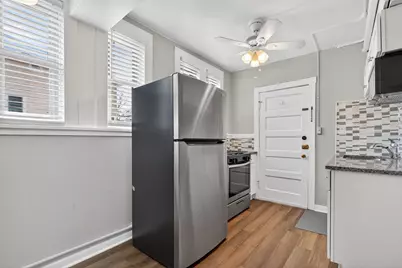 428 Park Boulevard #7, Glen Ellyn, IL 60137 - Photo 2
