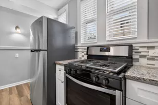 428 Park Blvd, Glen Ellyn, IL 60137 - Photo 8