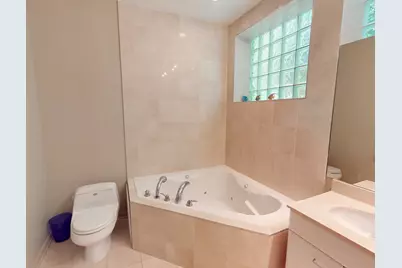 945 N Honore Street #1, Chicago, IL 60622 - Photo 32