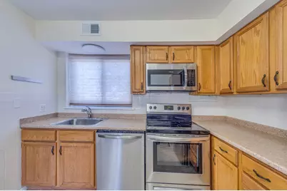 421 Elm Street #6K, Deerfield, IL 60015 - Photo 10