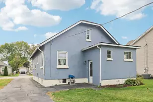 796 Parkway Ave, Elgin, IL 60120 - Photo 30