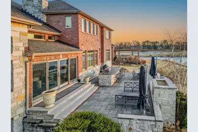 3559 Scottsdale Circle, Naperville, IL 60564 - Photo 2