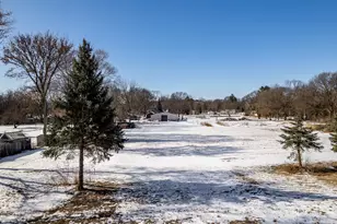 28Xx Vinton Ave, Rockford, IL 61101 - Photo 1