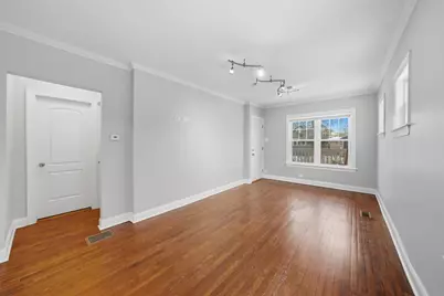 1404 Elgin Avenue, Forest Park, IL 60130 - Photo 4