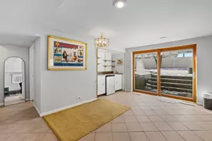 9330 Murray Ct, Morton Grove, IL 60053 - Photo 16