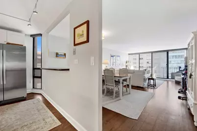 3150 N Sheridan Road #14A, Chicago, IL 60657 - Photo 6