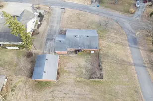 116 Forio Ave, Mount Carroll, IL 62863 - Photo 30