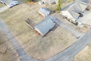 116 Forio Ave, Mount Carroll, IL 62863 - Photo 28