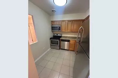 7449 Washington Street #208, Forest Park, IL 60130 - Photo 6