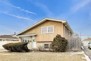 5440 138th St, Crestwood, IL 60418 - Photo 2