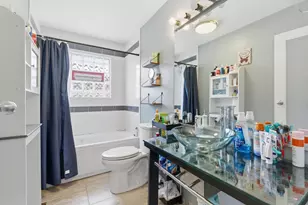 2736 E Goodrich Ave E, Burnham, IL 60633 - Photo 10