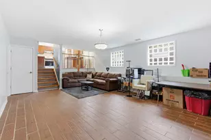 2736 E Goodrich Ave E, Burnham, IL 60633 - Photo 18