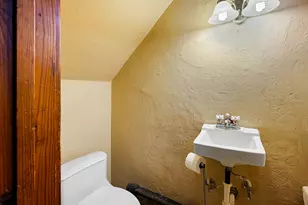 812 Garfield Ave, Rockford, IL 61103 - Photo 20