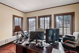 812 Garfield Ave, Rockford, IL 61103 - Photo 10