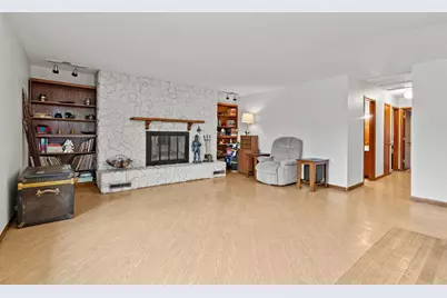 24353 S Valley Drive, Channahon, IL 60410 - Photo 6