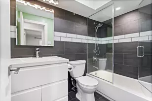 5834 W 77th St, Burbank, IL 60459 - Photo 12