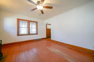 2019 15th Ave, Rockford, IL 61104 - Photo 2