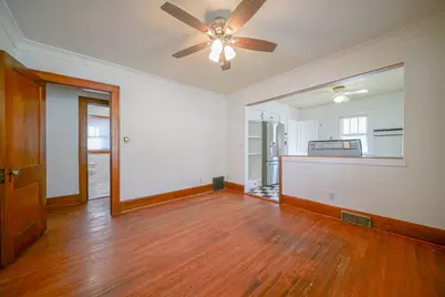 2019 15th Avenue, Rockford, IL 61104 - Photo 8