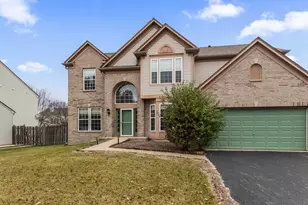 282 Crabapple St, Bolingbrook, IL 60490 - Photo 1