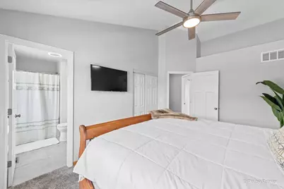 466 Valley Forge Avenue, South Elgin, IL 60177 - Photo 12