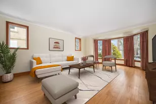 5706 N Mozart St, Chicago, IL 60659 - Photo 4