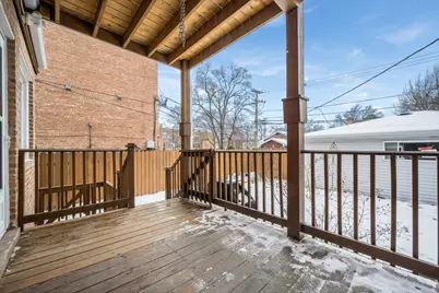 5706 N Mozart Street, Chicago, IL 60659 - Photo 24