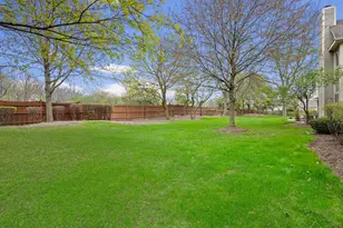 30W003 Willow Ct, Warrenville, IL 60555 - Photo 22