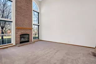 30W003 Willow Ct, Warrenville, IL 60555 - Photo 6