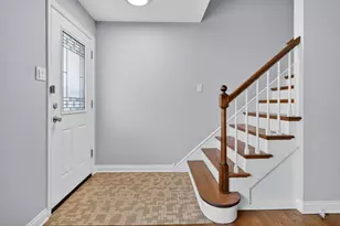 15 S Waiola Ave, La Grange, IL 60525 - Photo 1