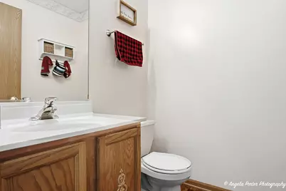 1949 W Windsor Drive, Round Lake, IL 60073 - Photo 18