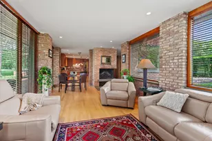 1200 Regency Ln, Lake Forest, IL 60045 - Photo 14