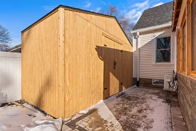 1025 Queen Anne Street, Woodstock, IL 60098 - Photo 22