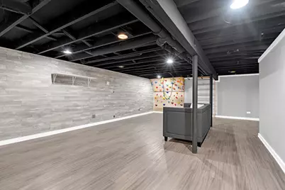 2417 Sand Lake Road, Lindenhurst, IL 60046 - Photo 18