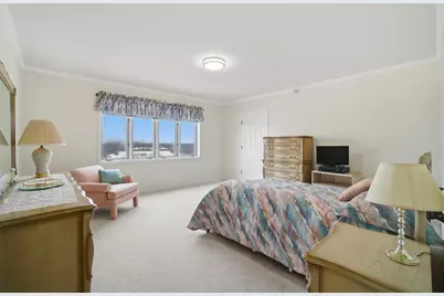 650 S River Road #801, Des Plaines, IL 60016 - Photo 22