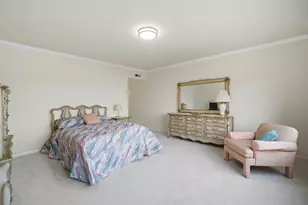 650 S River Rd, Des Plaines, IL 60016 - Photo 24