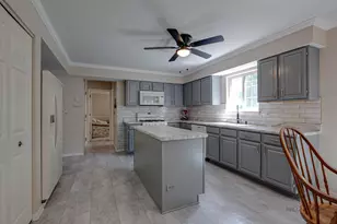 34271 Tangueray Dr, Grayslake, IL 60030 - Photo 10