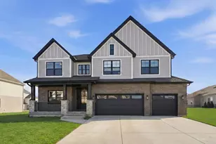 12890 Collina Ln, Lemont, IL 60439 - Photo 2