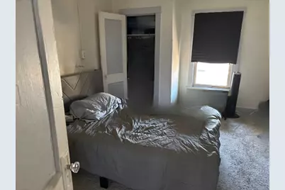 209 N Center Street, Joliet, IL 60435 - Photo 4