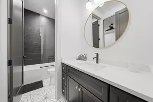 1334 W Grenshaw St, Chicago, IL 60607 - Photo 22