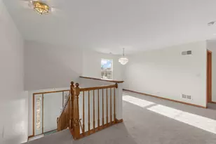 2612 Loren Ln, Algonquin, IL 60102 - Photo 8