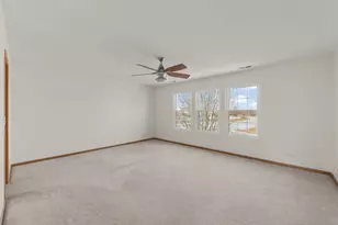 2612 Loren Ln, Algonquin, IL 60102 - Photo 10