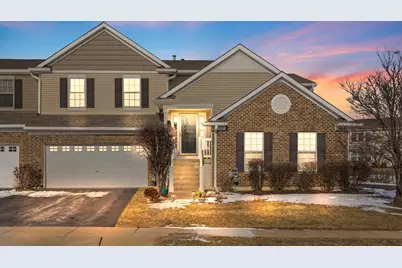 2612 Loren Lane #2612, Algonquin, IL 60102 - Photo 1