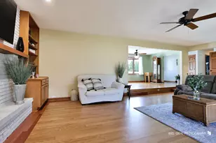 7149 Meadow Ln, Cary, IL 60013 - Photo 6