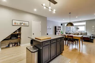 [Address not provided], Chicago, IL 60661 - Photo 4