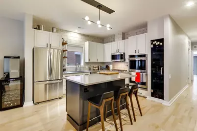 [Address not provided], Chicago, IL 60661 - Photo 2